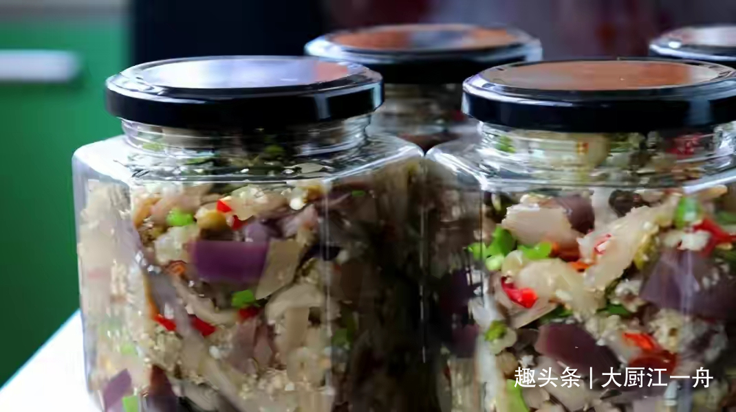 腌茄子的季节到了,一次腌制20斤,开胃又下饭,吃一年不怕坏